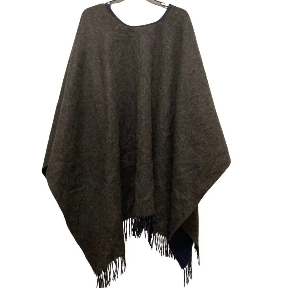 EUC Rag & Bone Double-Faced Fringed Edge Shawl Wrap in NAVY / GRAY